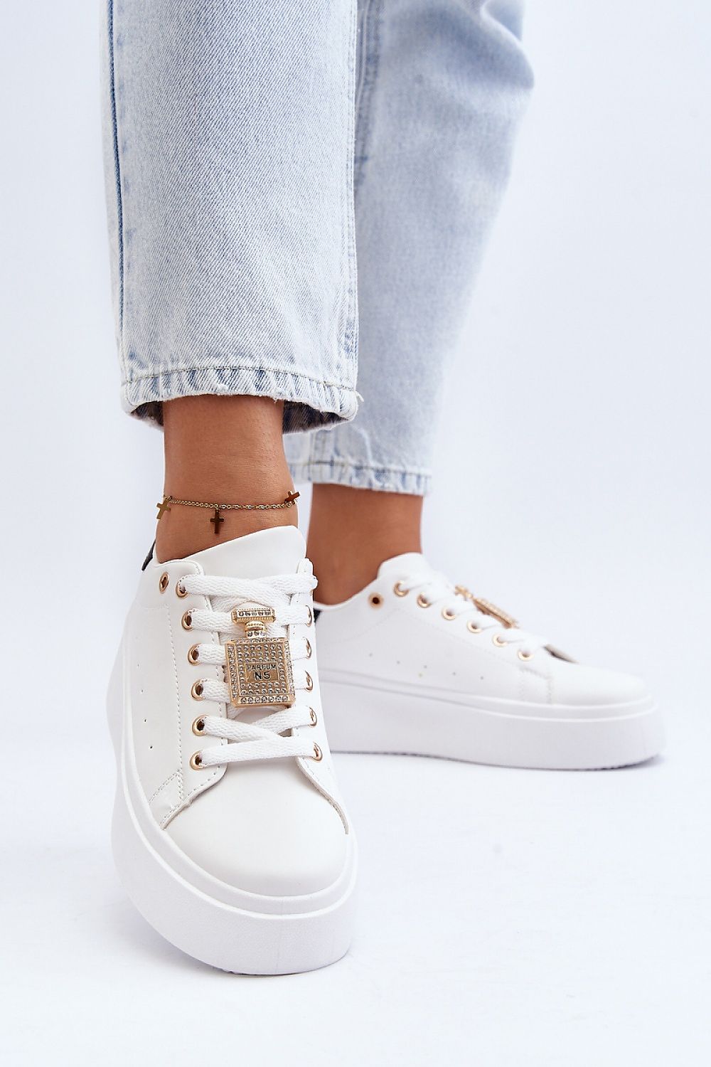 Sport Shoes model 193516