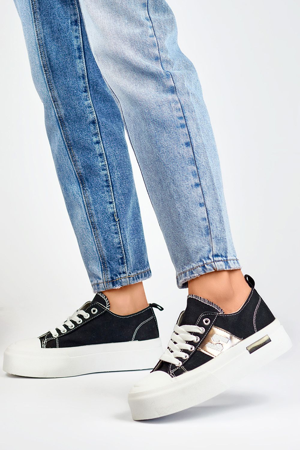 Sneakers model 197980