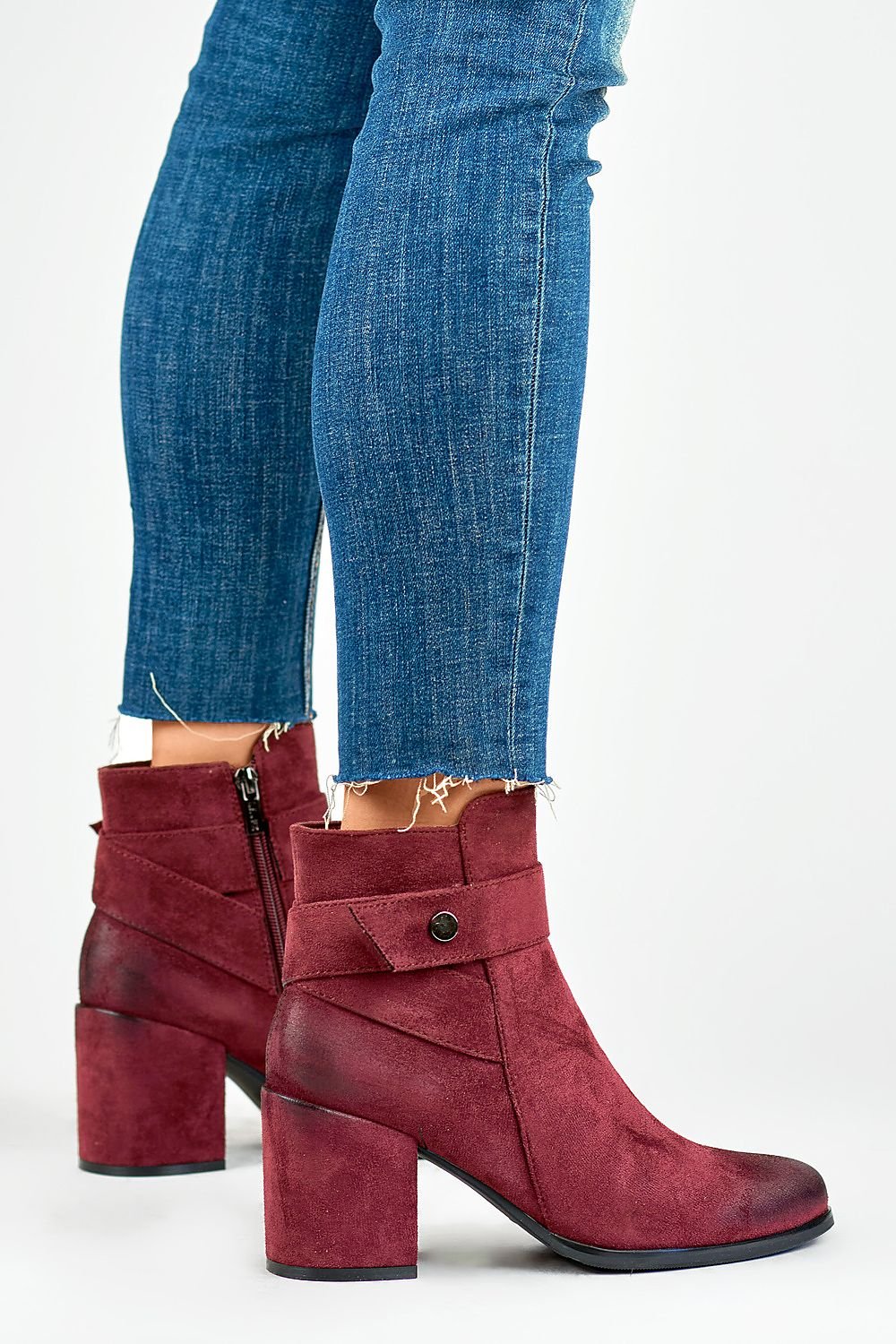 Heel boots model 184853