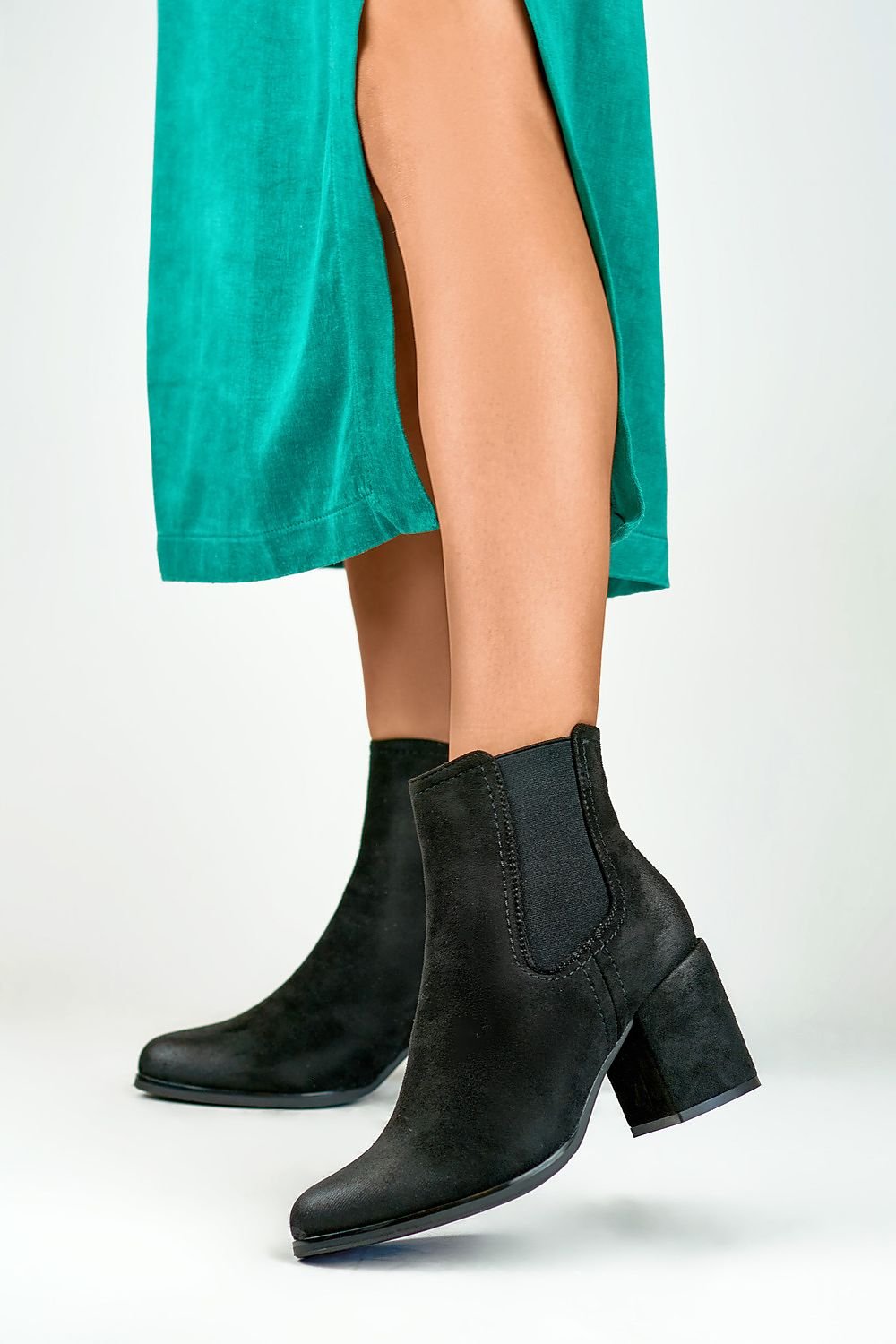 Heel boots model 184854
