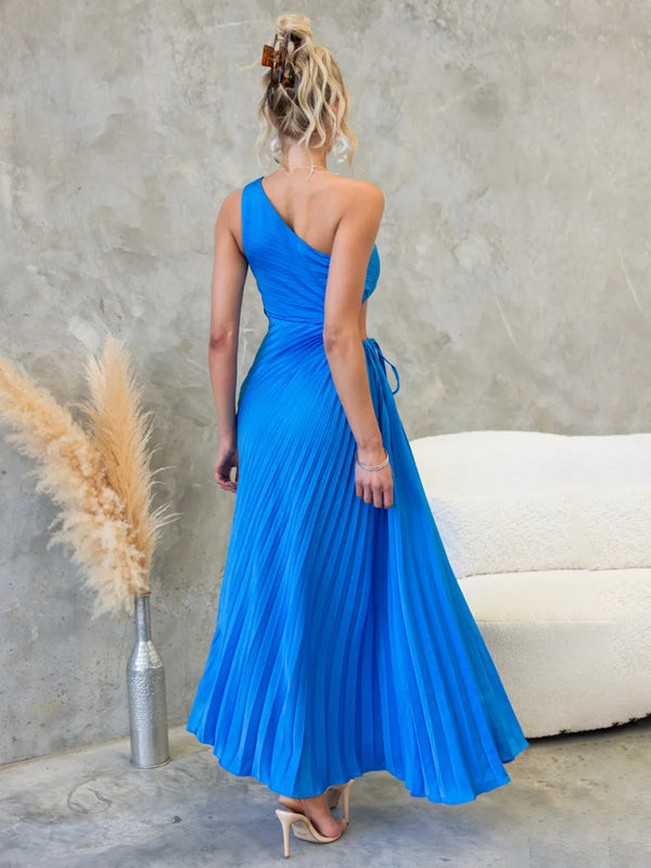 Women's Elegant Pleated One Shoulder Waist Hollow Dress