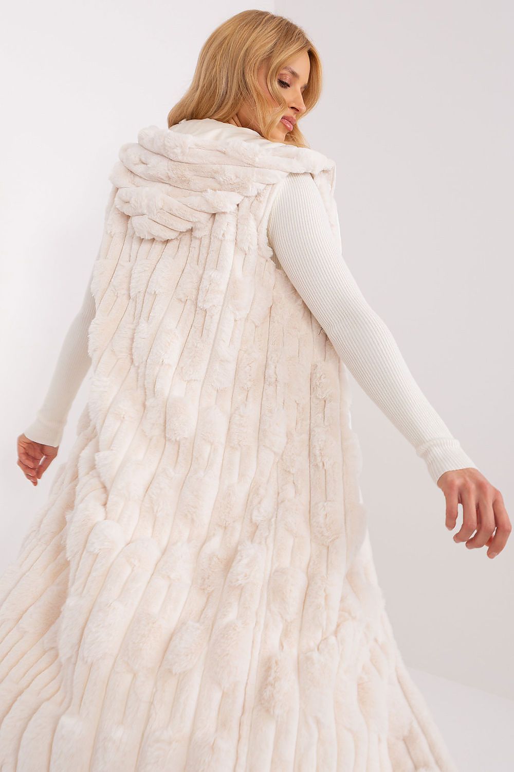 Gilet model 200522 AT