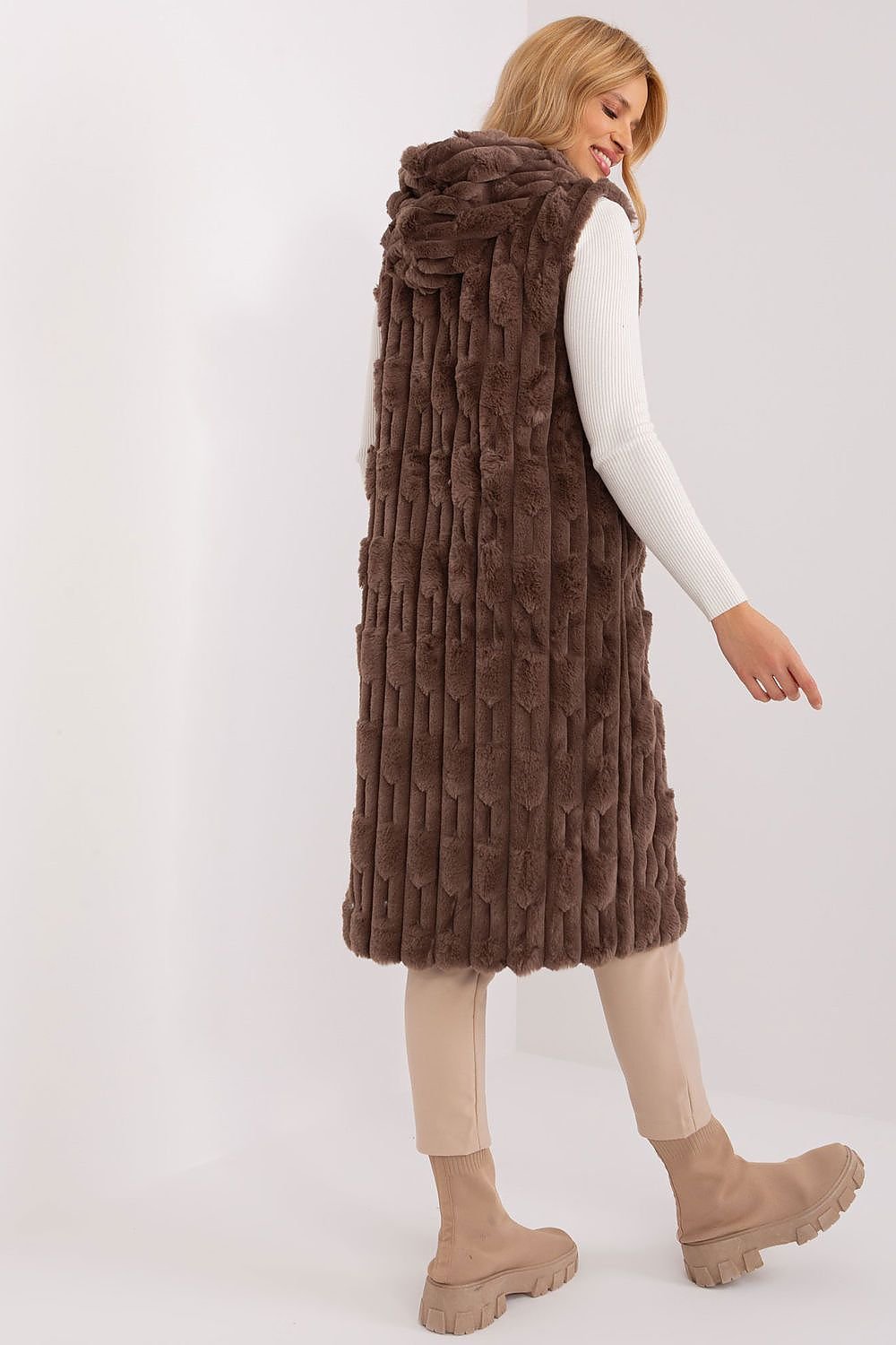 Gilet model 200522 AT