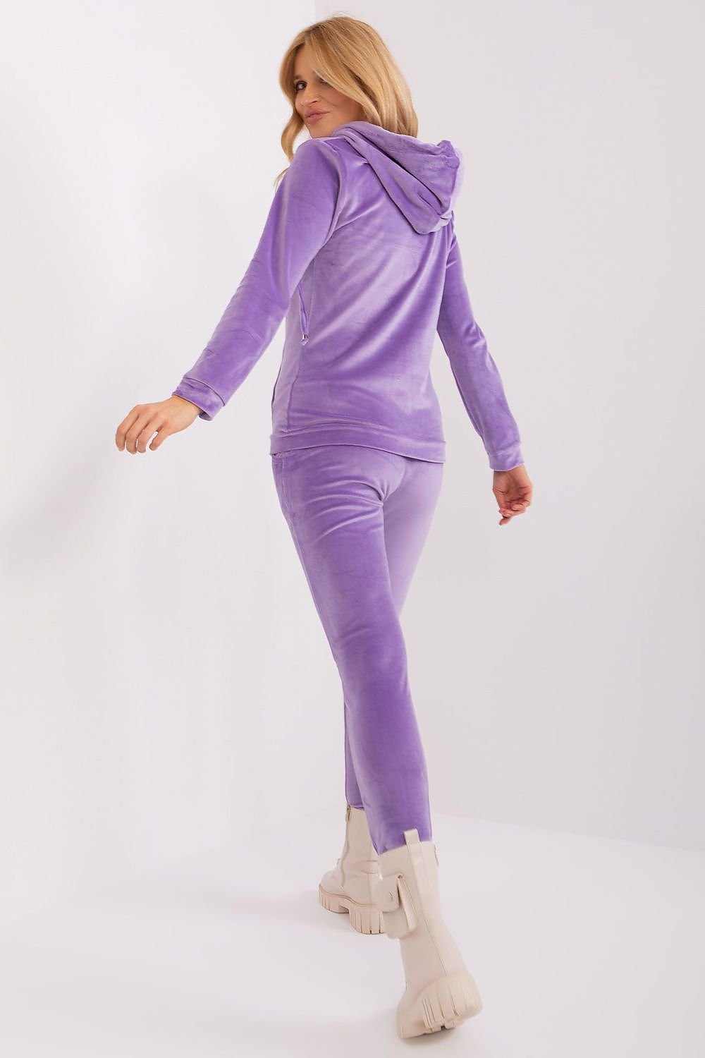 Sweat Suit Outfit 191133