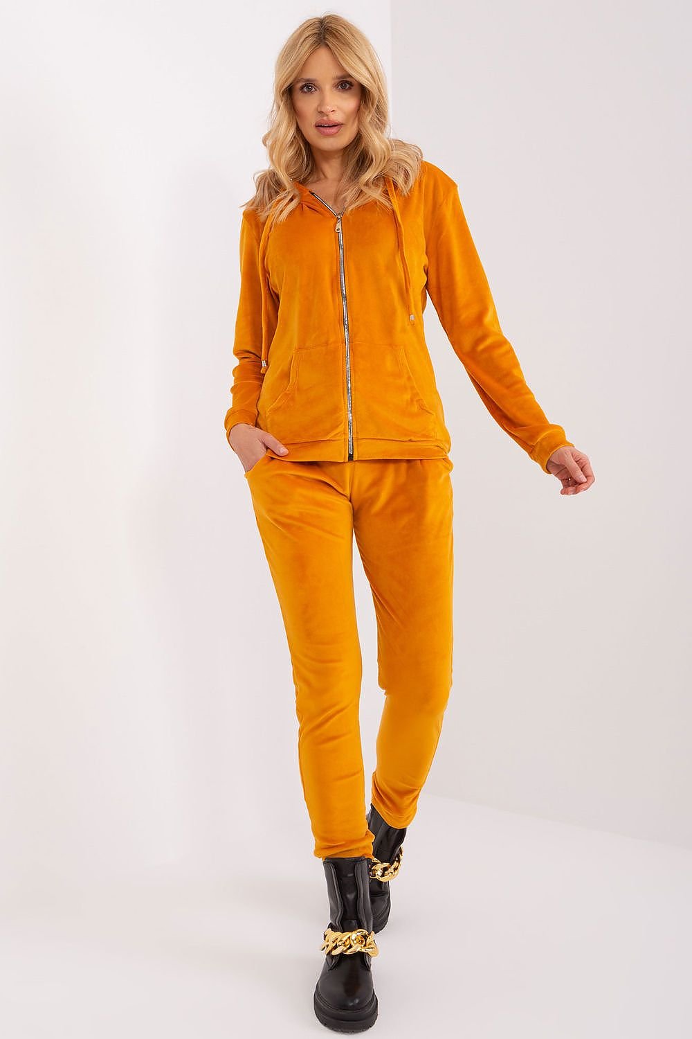 Sweat Suit Outfit 191133