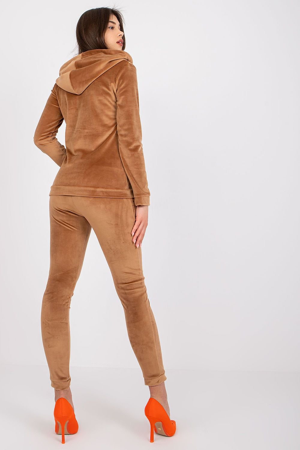 Sweat Suit Outfit 191133