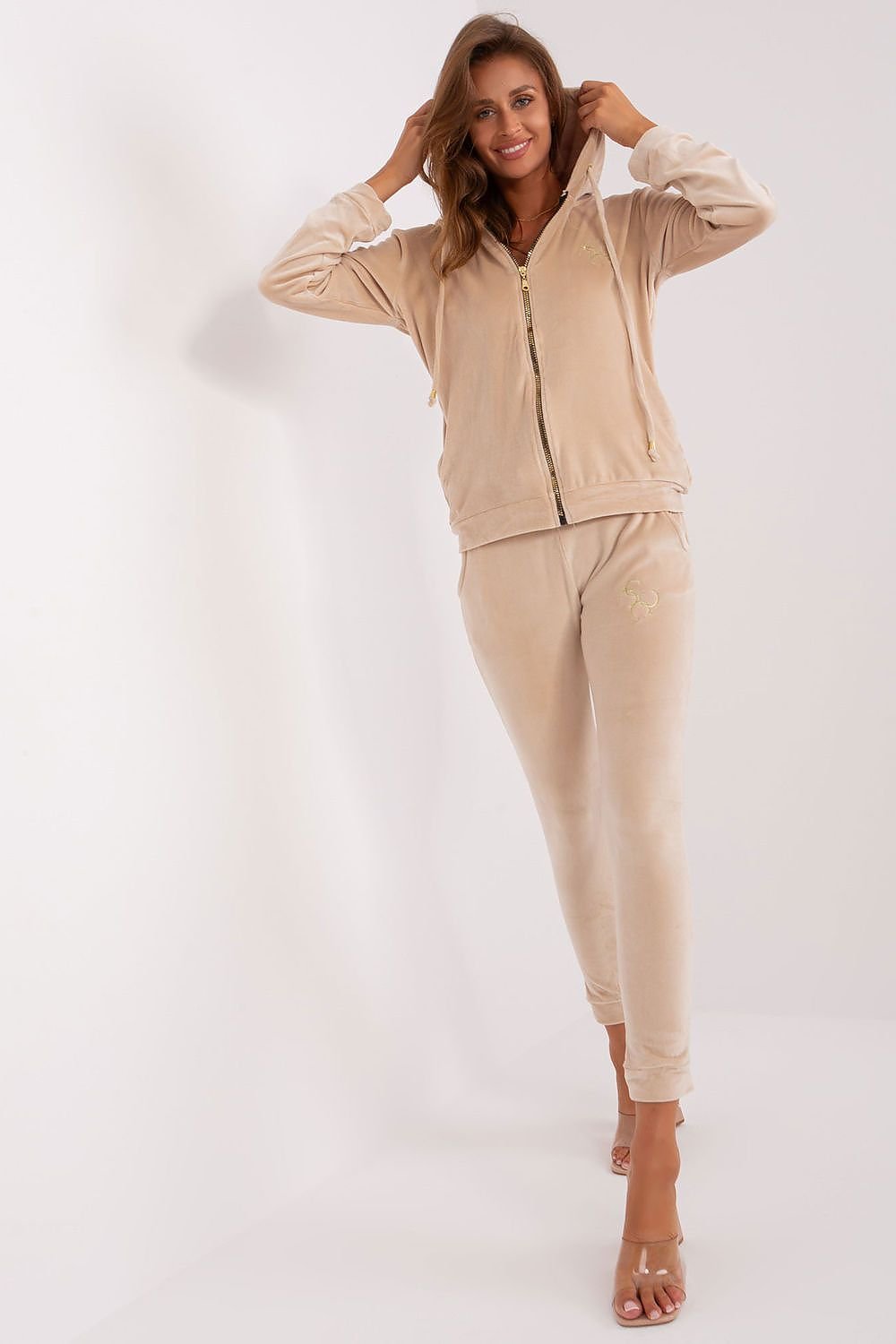 SWEATSUIT 191257