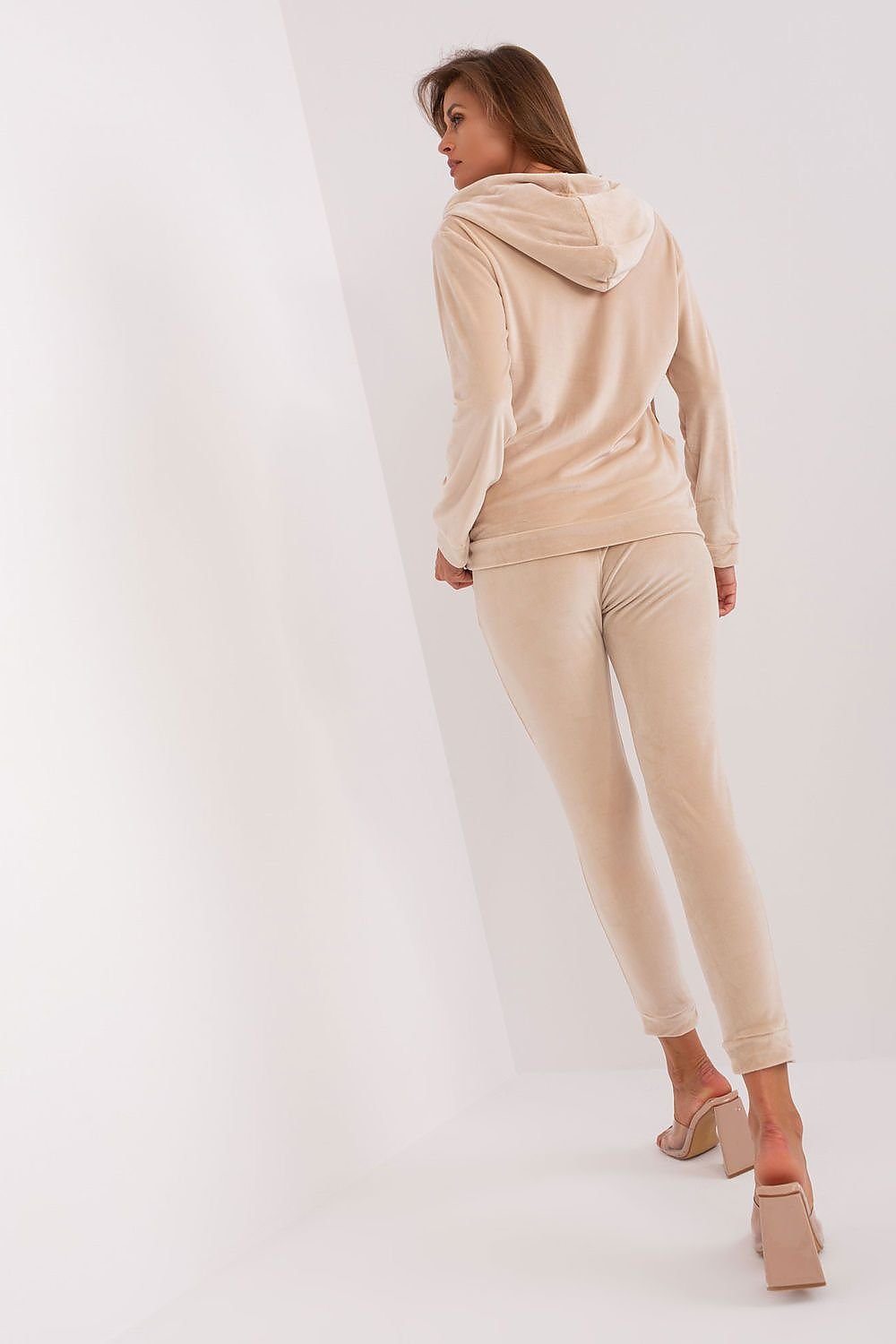 SWEATSUIT 191257