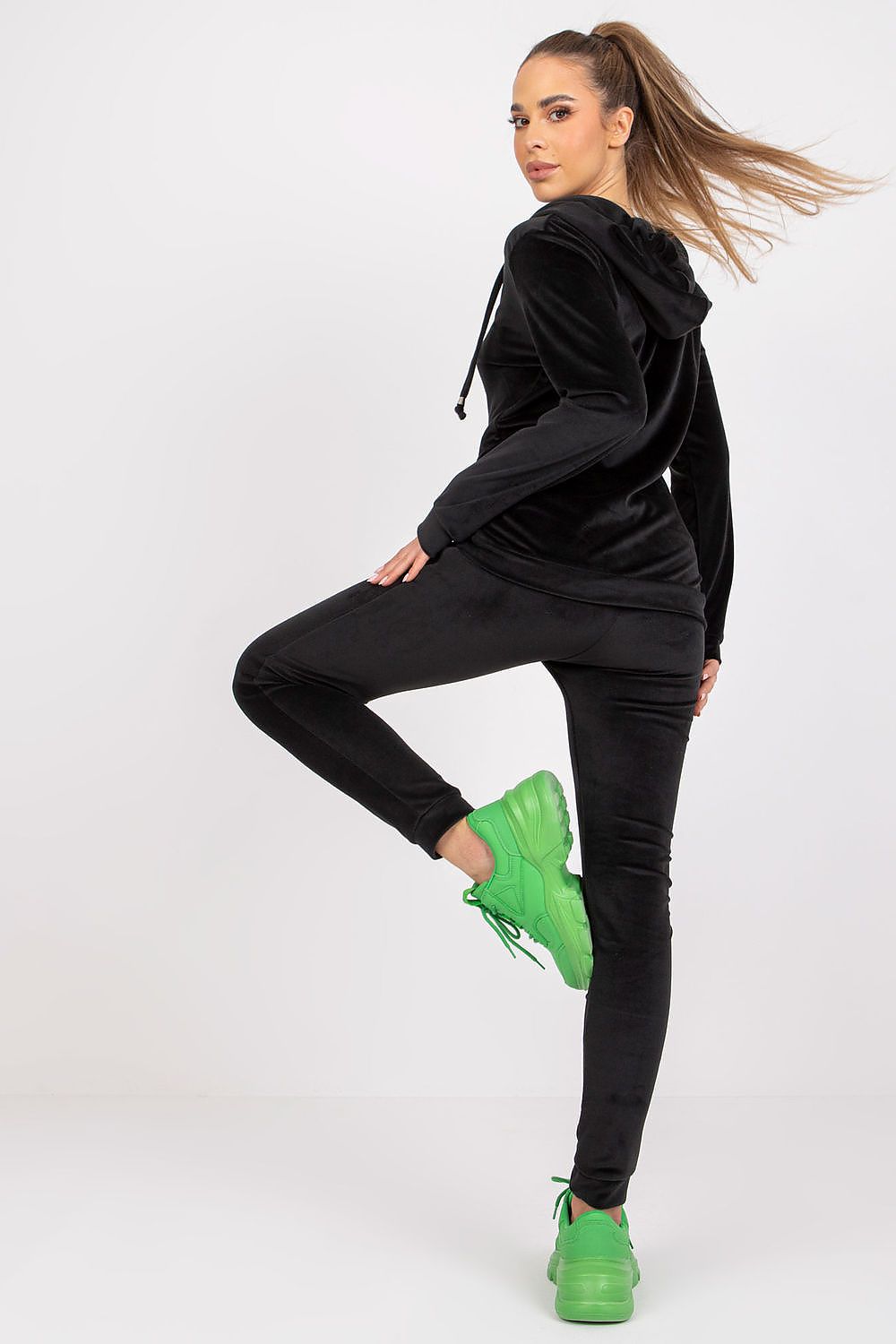 Sweat Suit Outfit 191133