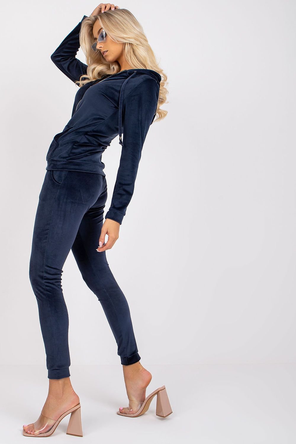 Sweat Suit Outfit 191133