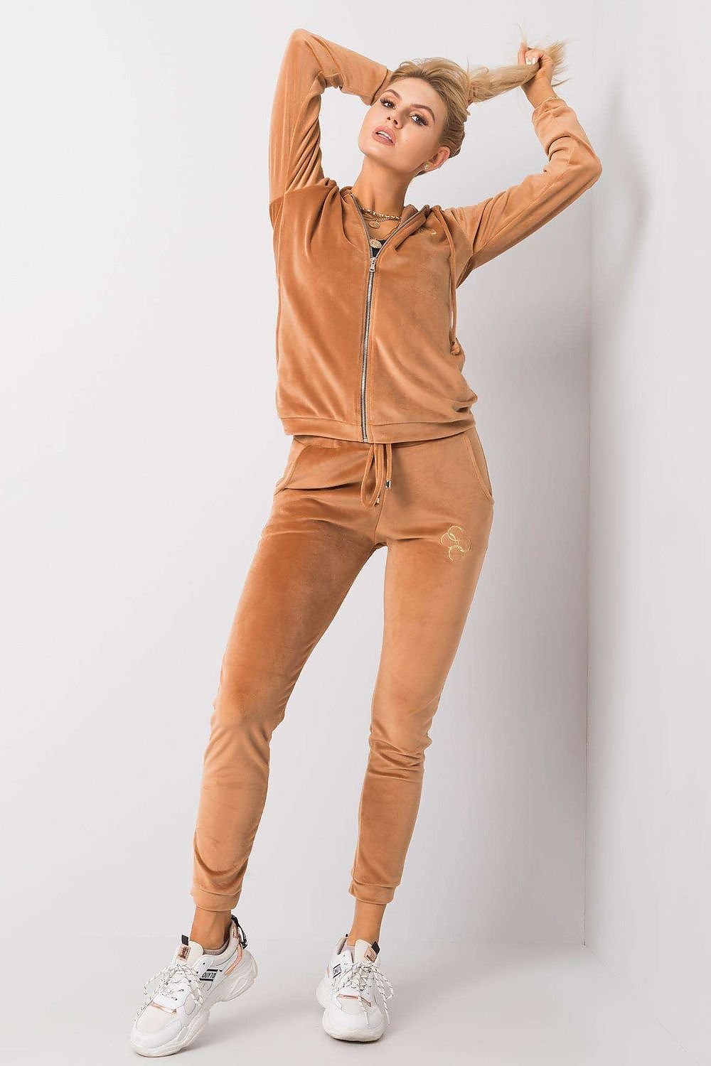 SWEATSUIT 191257